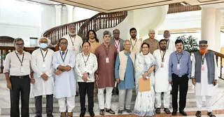 পরাজিত শক্তির নানা ষড়যন্ত্রের লক্ষণ দেখা যাচ্ছে: প্রধান উপদেষ্টা